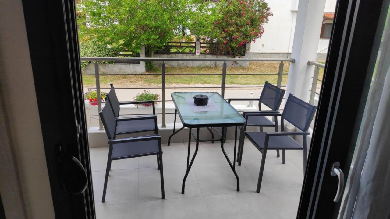 Villa Amber Blue Nikiti  Exterior foto